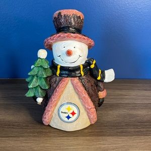 Pittsburgh Steelers Snowman Figurine